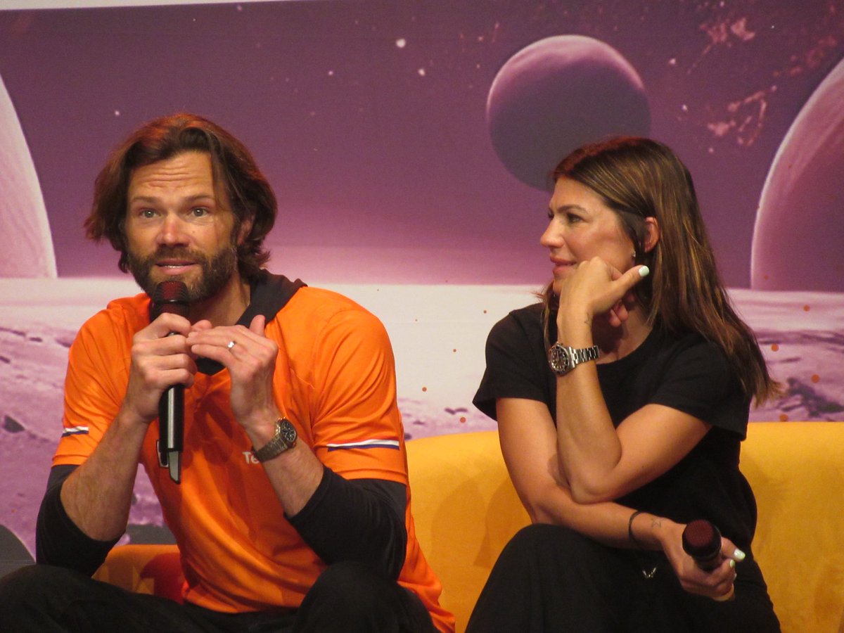 Larissa (@lizzie2110) on Twitter photo Me too <a href="/GenPadalecki/">Genevieve Padalecki</a> , me too 🥰
#jaredpadalecki #genpadalecki #HDCC #spn #SPNFamily #samwinchester #Supernatural #heroesdutchcomiccon #ruby #jaredandgen #genevievepadalecki #Walker #WalkerFamily #cordellwalker <a href="/jarpad/">Jared Padalecki</a> Me too <a href="/GenPadalecki/">Genevieve Padalecki</a> , me too 🥰
#jaredpadalecki #genpadalecki #HDCC #spn #SPNFamily #samwinchester #Supernatural #heroesdutchcomiccon #ruby #jaredandgen #genevievepadalecki #Walker #WalkerFamily #cordellwalker <a href="/jarpad/">Jared Padalecki</a>