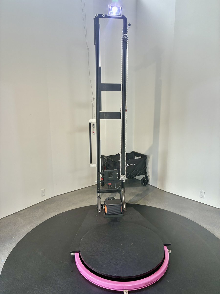 フューチャーライフヴィレッジ来たら、null²の3Dスキャンしてもらえた！しかも、スキャンした後null²も特別枠でダイアログモード体験させてもらえた！一応予約制だけど、屋内で3Dスキャンしてもらえるのは助かるし、何よりnull² の予約取れない方はコチラに来るのはアリかも？PHR期間の7/7までやってる