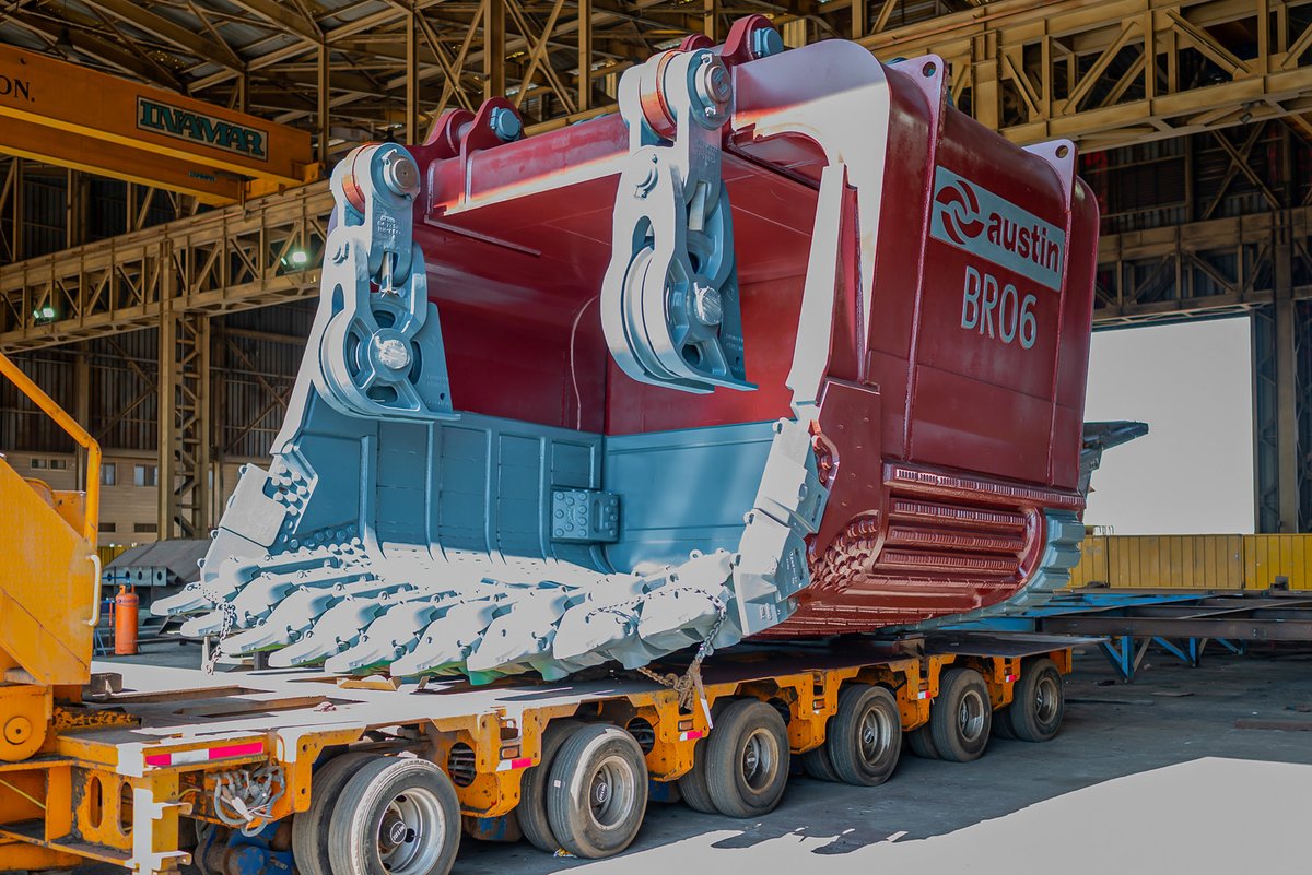 im_mining's tweet image. Austin Engineering says its South American business unit has successfully completed the manufacture and delivery of a Cat 7495 model dipper bucket as part of a ~A$2.5 million order to a Chile-based customer | tinyurl.com/5dmj7bct #AustinEngineering #METS #miningequipment