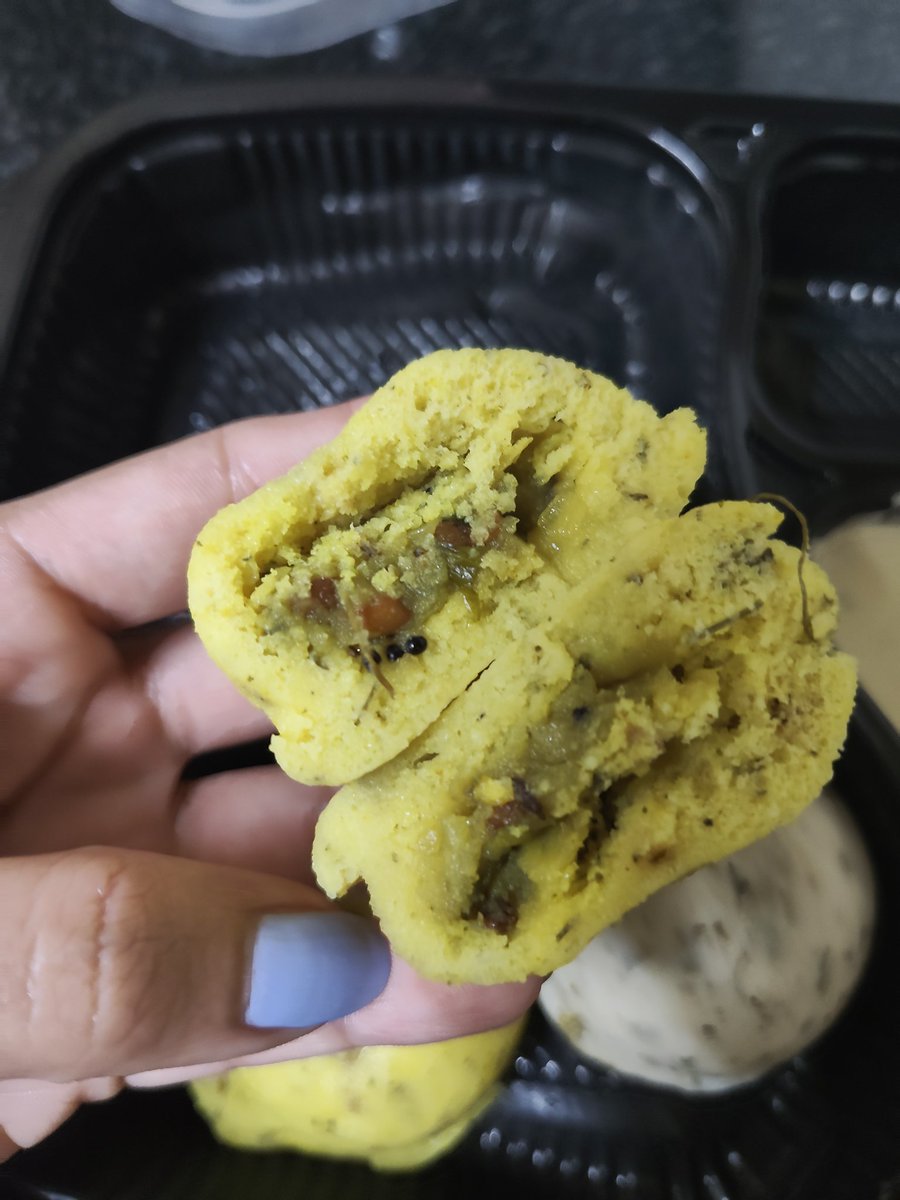 I know electronic city gets a pretty bad rep because of the distance and all, but some of the food places are gooood

Litti with mutton in Rasya Food Court.
Makki ki roti with sarson ka saag, again in Rasya Food Court.
Aloo or mutton stuffed idlis from Stuffs of Idli