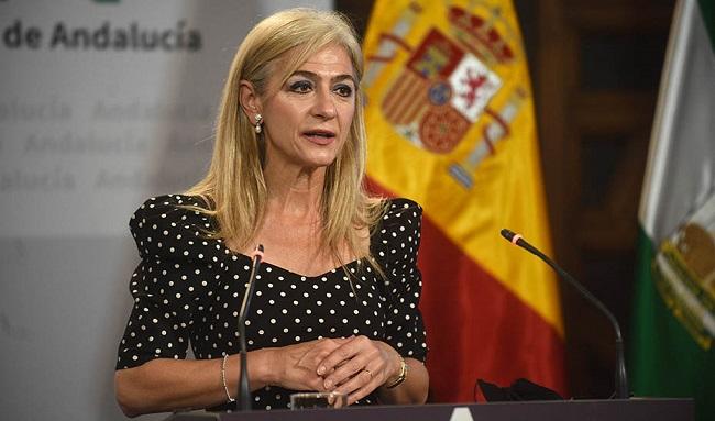 elllamadorcsr's tweet photo. La Consejera de @CulturaAND @Patricia_Pozo_ ha ofrecido el @IAPHpatrimonio  a la @Hdad_Macarena  para limpiar o restaurar lo que se necesite en el caso de la intervención fallida de la imagen. Indica que corresponde a las hdades. solicitar la declaración de BIC de sus titulares. https://t.co/Mcb0ip4fxf