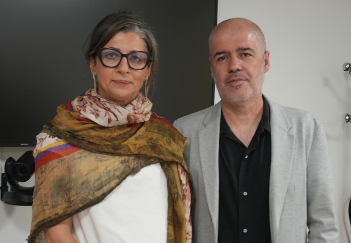 AlejandraORF (@alejandraorf) on Twitter photo 🇵🇸Tras su reciente reelección como Secretario General de <a href="/CCOO/">COMISIONES OBRERAS</a> en el 13º congreso confederal, <a href="/UnaiSordo/">Unai Sordo</a> se ha reunido esta mañana con <a href="/FranceskAlbs/">Francesca Albanese, UN Special Rapporteur oPt</a> a quien ha manifestado de nuevo el compromiso firme del sindicato con la defensa del pueblo palestino👇
ccoo.es/noticia:730436… 🇵🇸Tras su reciente reelección como Secretario General de <a href="/CCOO/">COMISIONES OBRERAS</a> en el 13º congreso confederal, <a href="/UnaiSordo/">Unai Sordo</a> se ha reunido esta mañana con <a href="/FranceskAlbs/">Francesca Albanese, UN Special Rapporteur oPt</a> a quien ha manifestado de nuevo el compromiso firme del sindicato con la defensa del pueblo palestino👇
ccoo.es/noticia:730436…