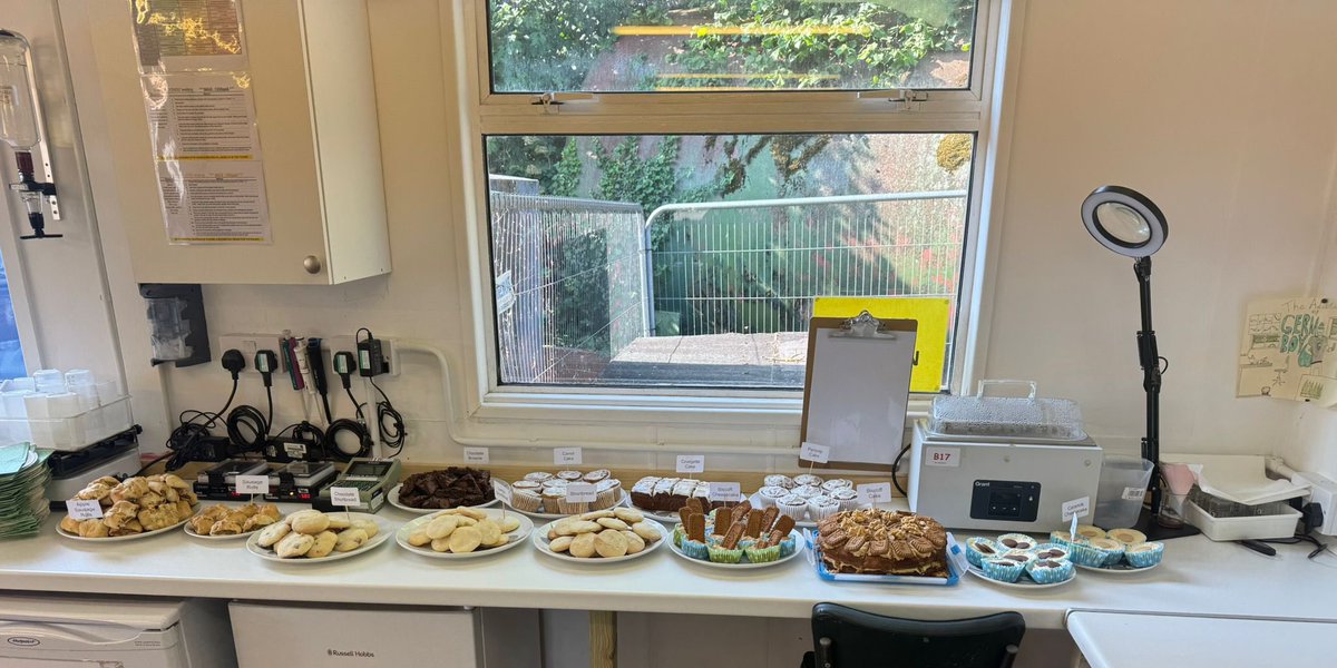 Great snapshots from last weeks Moisture Clinics, that our Grain Account Manager Scott attended last week🌾

A huge thank you to The Openfield Partnership: More Than Just Grain for the great hospitality as always 🙌

A huge £500 was raised for Cancer Research from the cake sale!