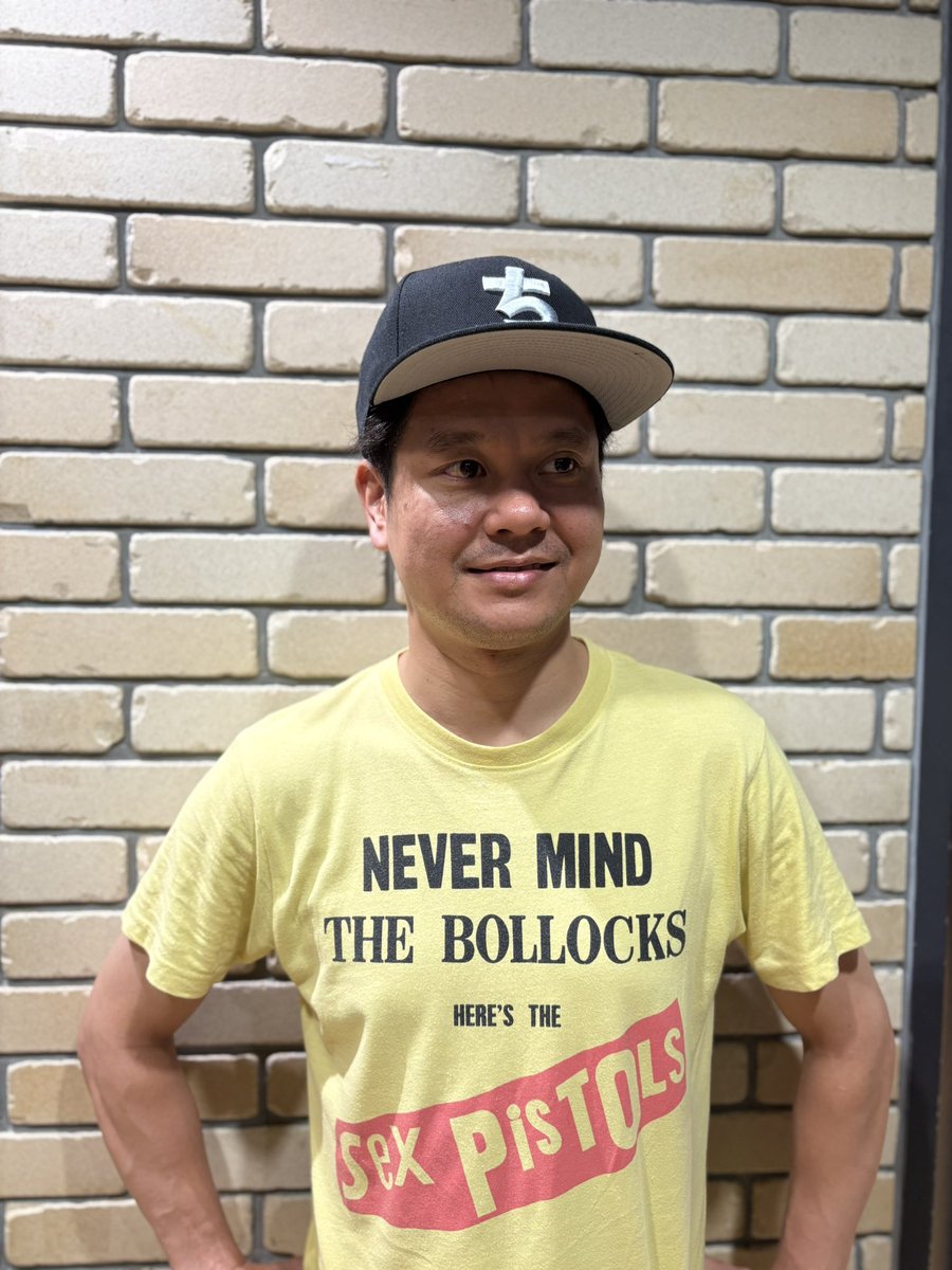 火曜日！ダブルアート先生！
今日も『あなたのお♡ね♡つ』あります！
皆さんのお熱なこと、たくさん送ってください❤️‍🔥
先週話題になっていたフアン・ソト選手風⚾️
ちょっと寄せてみました。どうですかね⁇
#らじこー #らじこーのソト #野手ですか？