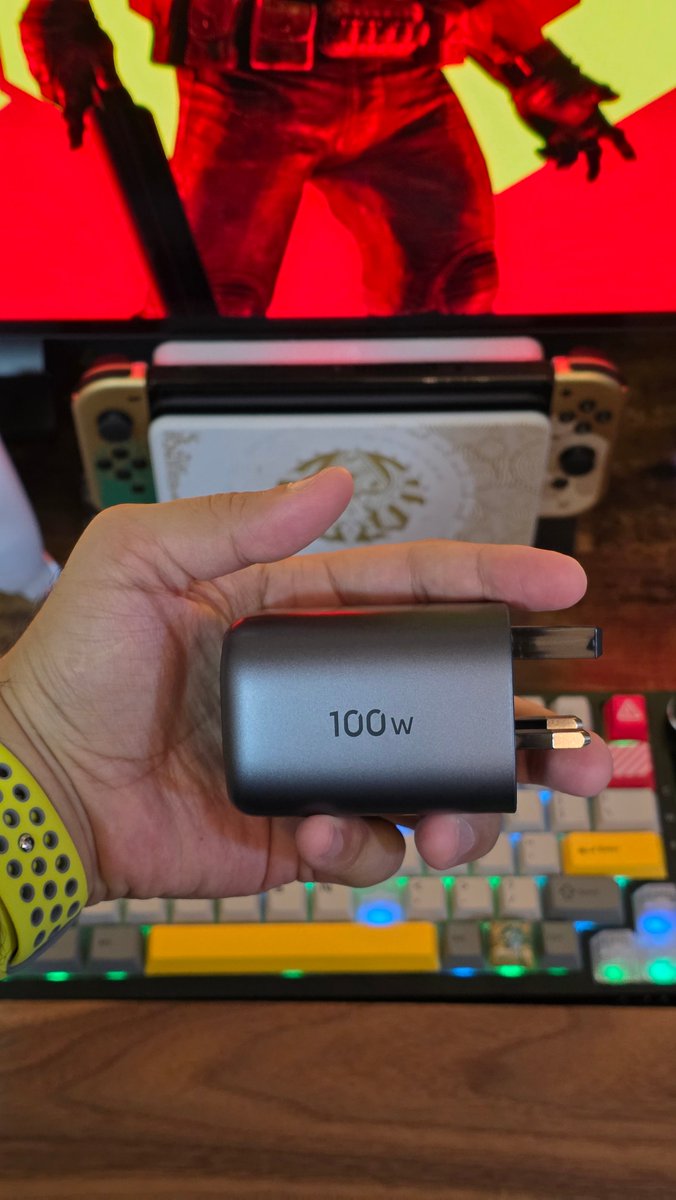 لـؤي tweet media