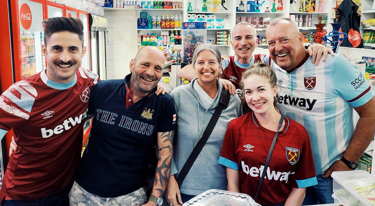 capetownhammers's tweet image. That time we took our match day photo in the corner store because the lighting was good ๐ฟ๐ฆโ๏ธ #CapeTownHammers #WHUFC #COYI #WESTHAM