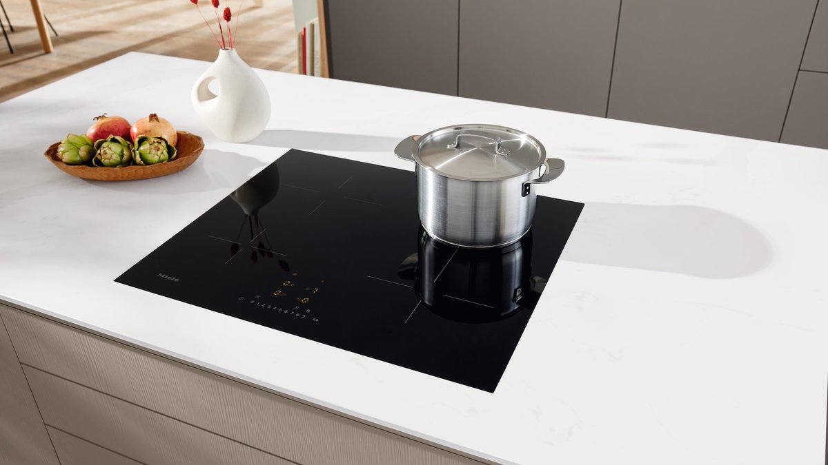 SalesSuperstore's tweet photo. Complete peace of mind until 2030✨
Last chance to shop select Miele appliances & receive a complimentary 5 Year Warranty.
Explore the appliances here👇
🔗https://t.co/8EBx1uyfdx
#ApplianceSuperstore #MieleWashingMachine #MieleTumbleDryer #MieleOven #MieleHob #MieleDishwasher https://t.co/IwpEz78gzI