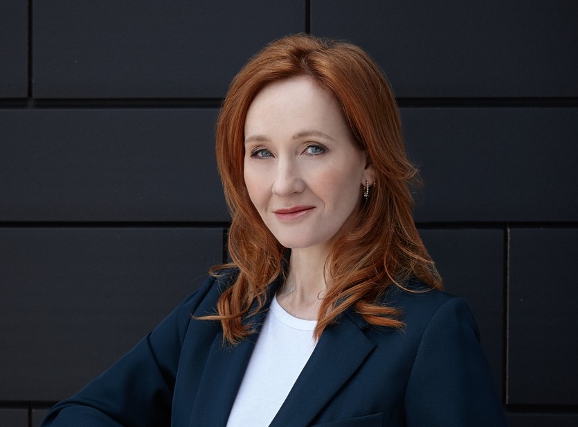 🚨BREAKING: Legendary Harry Potter author J.K. Rowling claims that transgender women are not women, but simply men pretending to be women.

Do you agree with J.K. Rowling?

YES or NO?