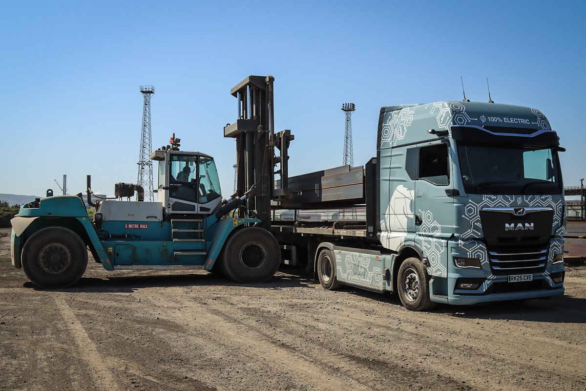 Our valued logistics partner, AV Dawson Transport Limited has recently trialled a fully electric HGV to deliver our steel to one of our customers!🔌🚛 You can read more about this exciting trial via the link below ⬇️ ow.ly/fgQb50Wfn1A
#BuildingStrongerFutures