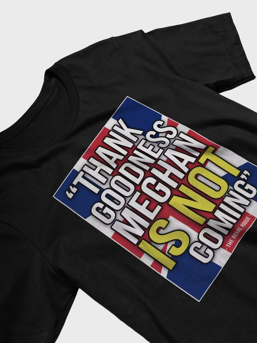 the_royal_rogue's tweet image. Was doing a thorough review of my merch website and just found out that my best-selling item of all time by FAR was the WAAAGH t-shirt
I mean, WTAF? 😂 that was the laziest design EVER. 2x more sales than the runner-up, "Thank God Meghan Is Not Coming"
If you want to check out…