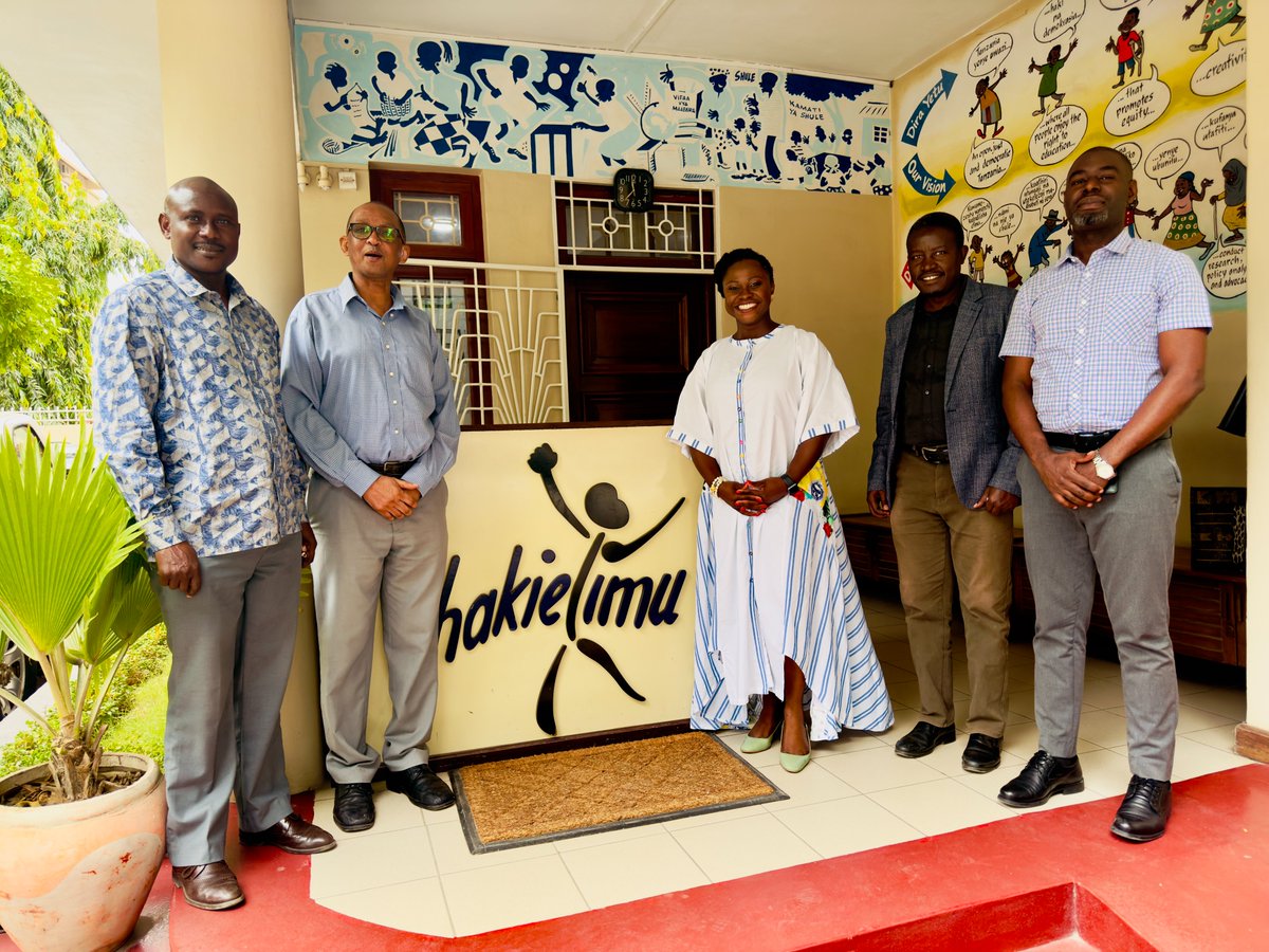 Driving forward our commitment to end violence against children, HakiElimu held a pivotal meeting today with Together for Girls and the University of Dar es Salaam, College of Education (DUCE). 

This collaboration is set to roll out a national assessment in Mainland Tanzania and