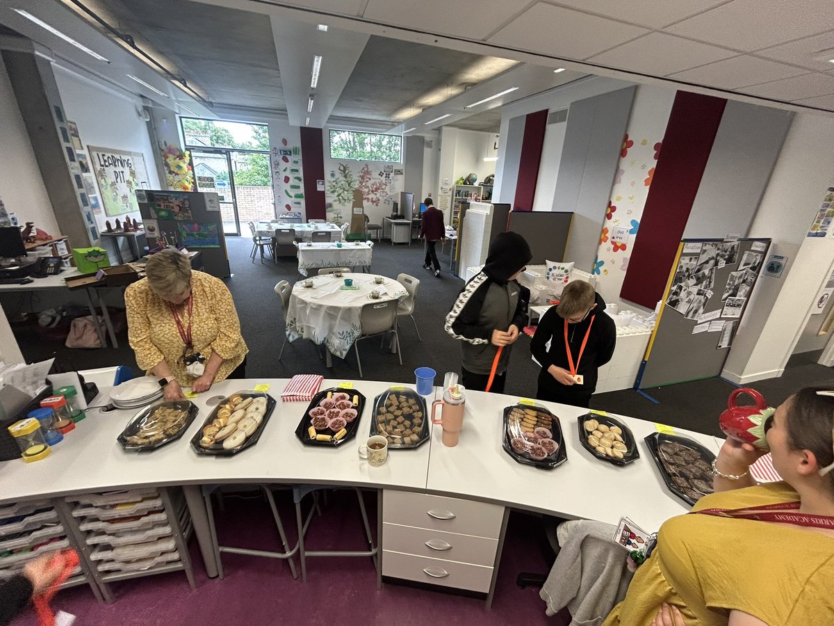 HarrisSfL tweet media