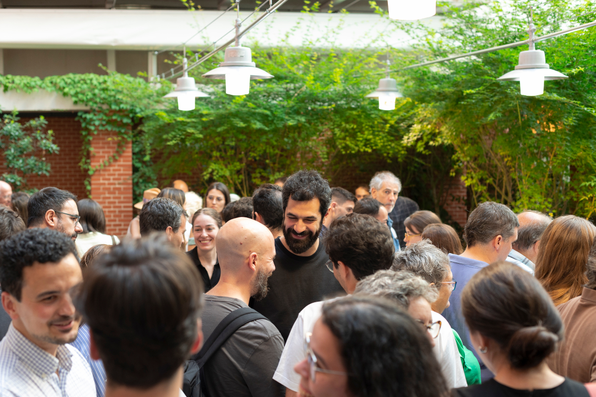🎞️El 18/06 celebramos la proyección del documental "Richard Neutra. VDL. Casa experimental", con la participación de Juan Coll-Barreu, autor del libreto que acompañó a la publicación de la película dentro de la colección arquia/documental.

📷Ángela Losa
📹youtu.be/fAlIcWPkYZw