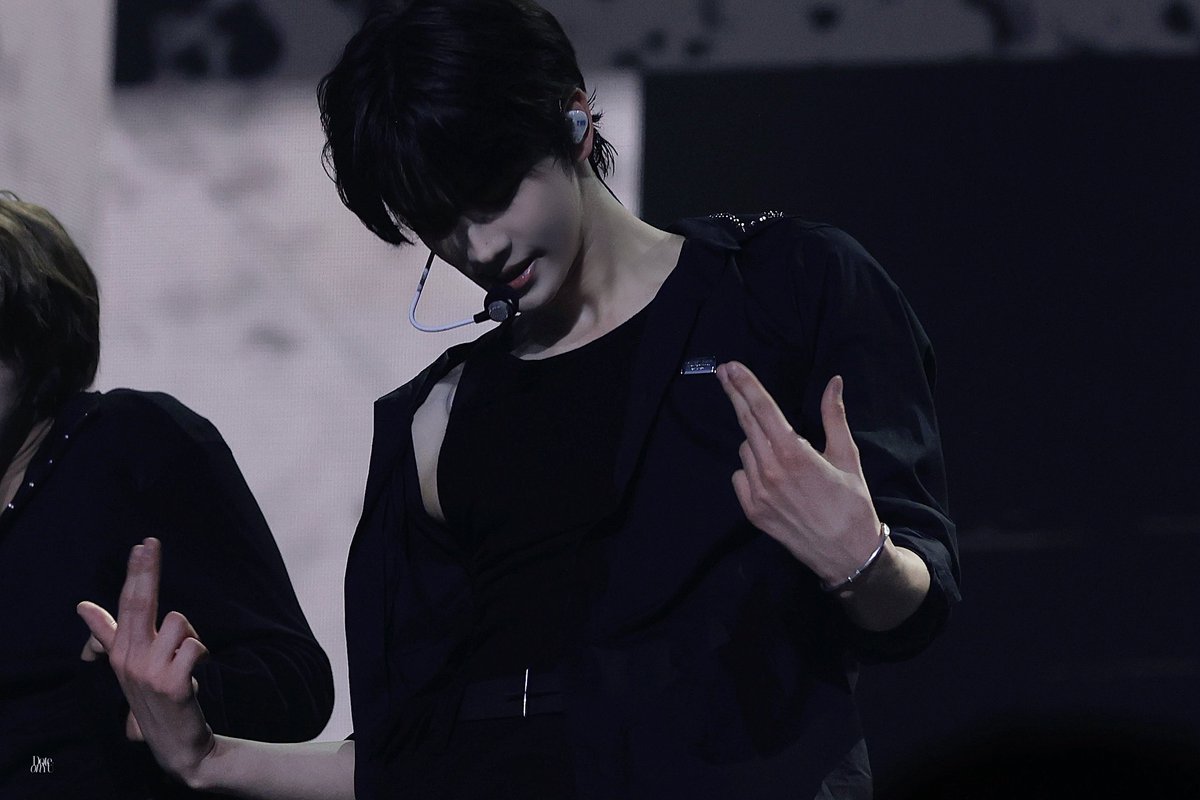 250620 🖤

#TWS #SHINYU #투어스 #신유