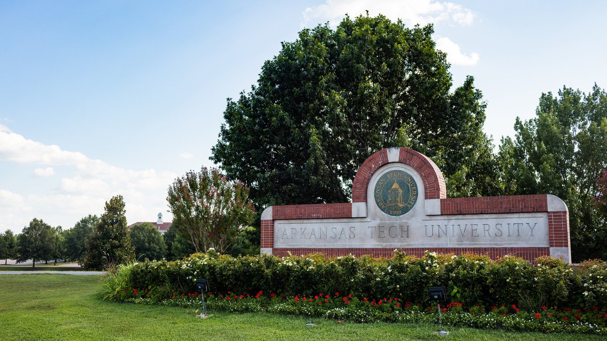 Arkansas Tech University has defined the five focus areas for the next iteration of its strategic plan following approval by the ATU Board of Trustees.

Learn more: arkansastechnews.com/arkansas-tech-…