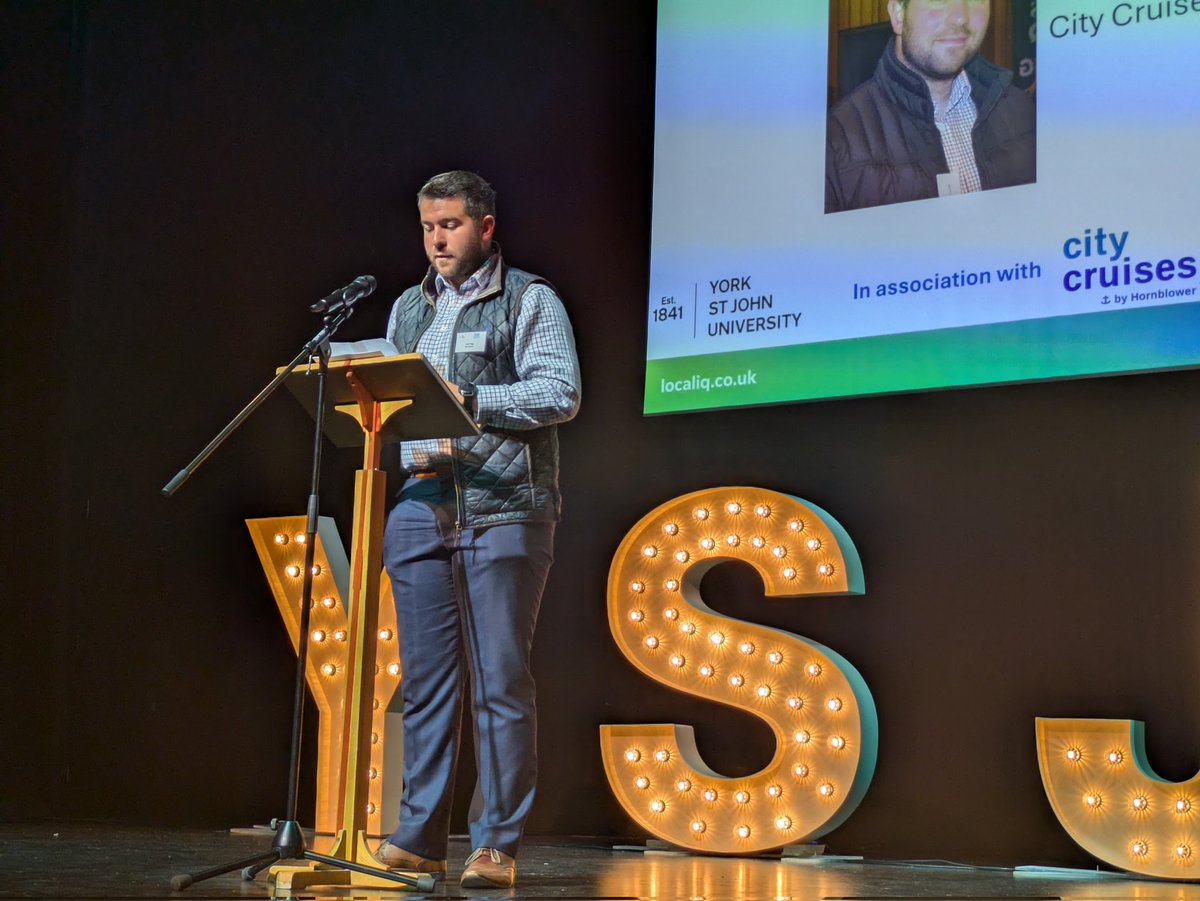 Jonathan Byrne (@jb_pr_comms) on Twitter photo "We all have a choice but we can't always control the outcome."
"Every business decision sends ripples far beyond the Boardroom".
Great quotes from Chris Pegg <a href="/citycruises/">City Cruises</a> at the #York & North Yorkshire Top 100 Businesses <a href="/YorkStJohn/">York St John University</a> #Top100Busineses "We all have a choice but we can't always control the outcome."
"Every business decision sends ripples far beyond the Boardroom".
Great quotes from Chris Pegg <a href="/citycruises/">City Cruises</a> at the #York & North Yorkshire Top 100 Businesses <a href="/YorkStJohn/">York St John University</a> #Top100Busineses