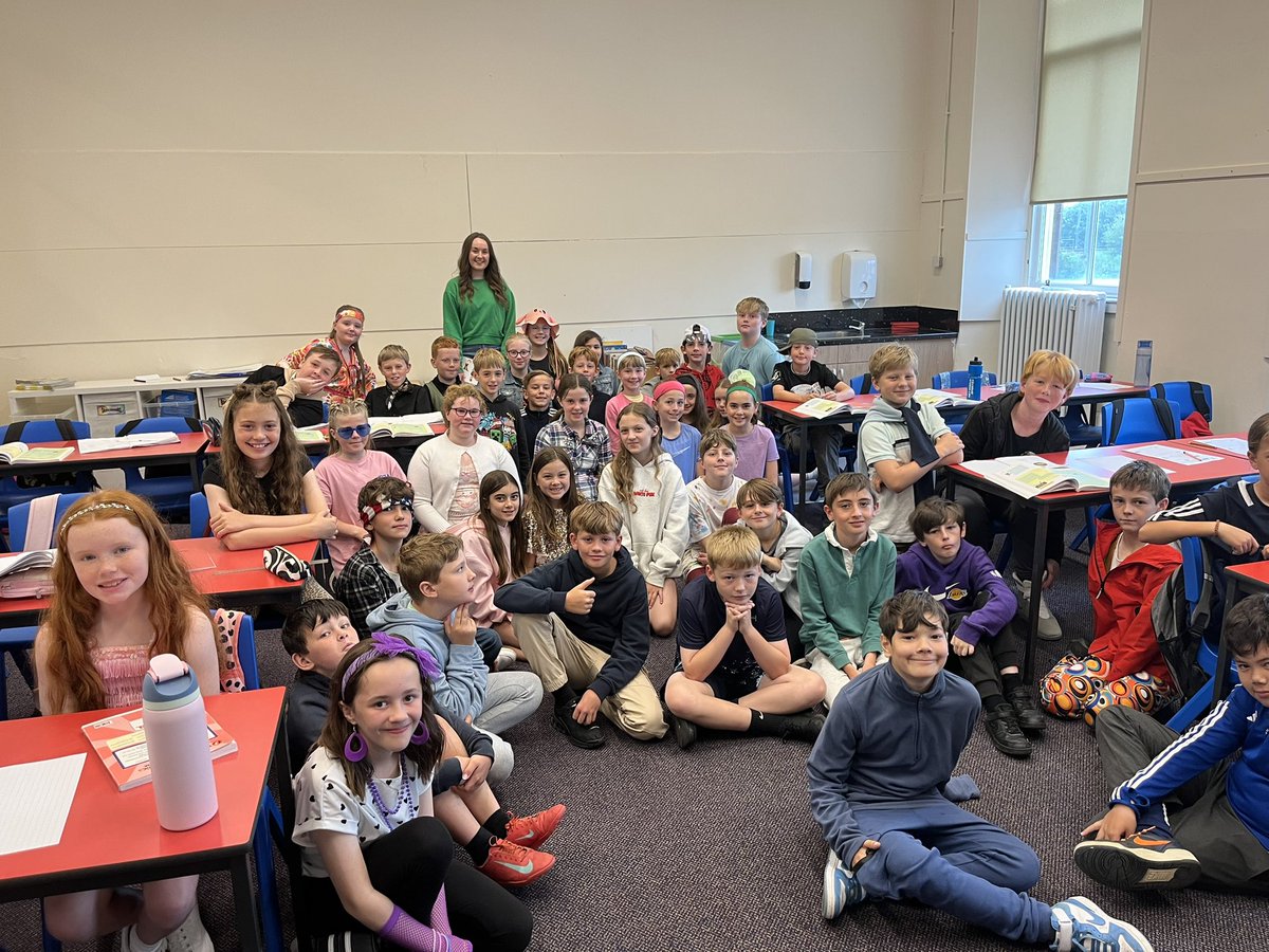 SAC 1+2 Language Learning (@saclanguage) on Twitter photo Today the P6 pupils from Troon Primary had the chance to say Adios to Megan from <a href="/MarrColOfficial/">Marr College</a> who taught them Spanish for the whole year. She has been a true inspiration to all of them.
<a href="/MarrLanguages2/">Marr Languages</a> Today the P6 pupils from Troon Primary had the chance to say Adios to Megan from <a href="/MarrColOfficial/">Marr College</a> who taught them Spanish for the whole year. She has been a true inspiration to all of them.
<a href="/MarrLanguages2/">Marr Languages</a>