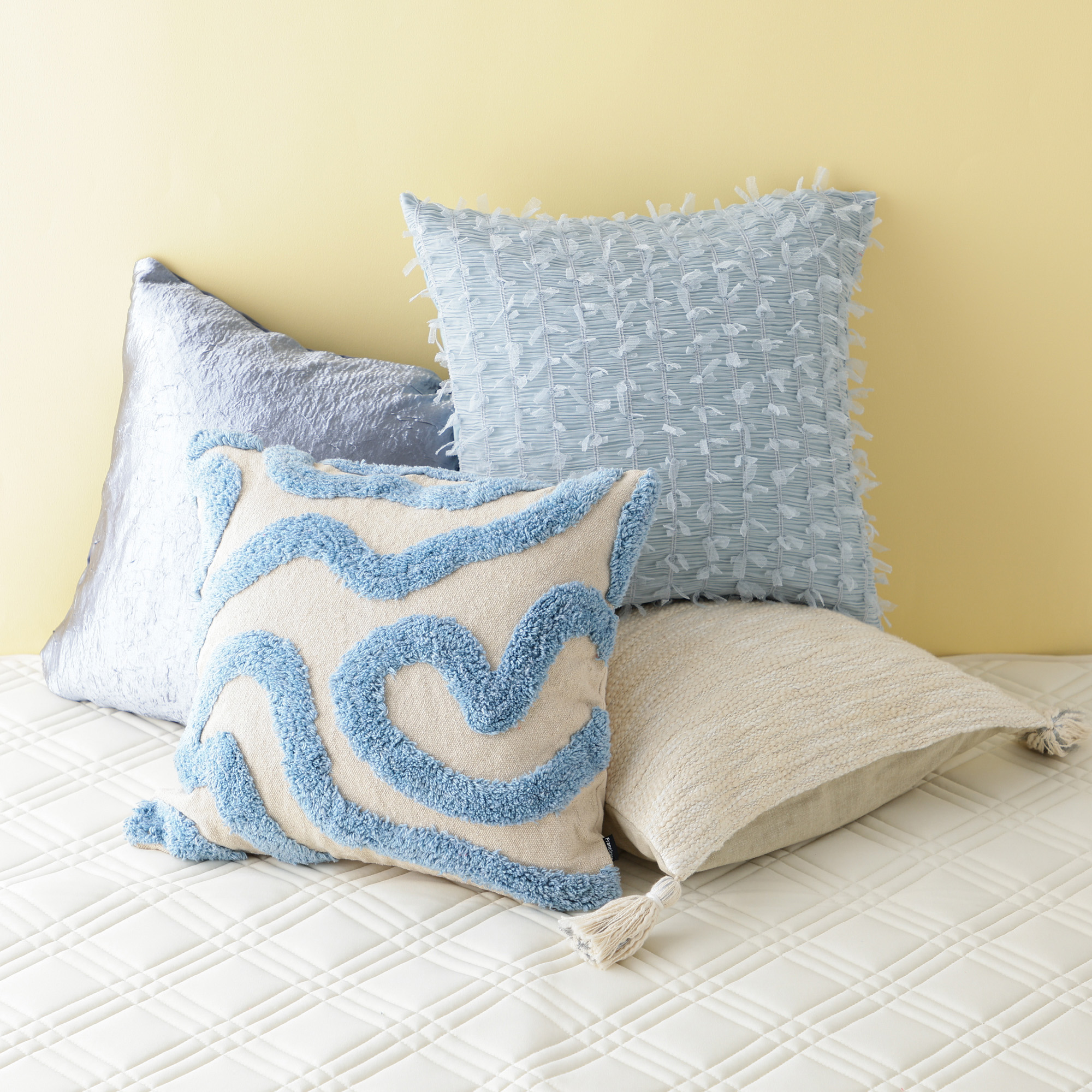 フランフラン リネンクッションカバー 3点 麻 白ブルー Francfranc Francfranc（フランフラン）公式 on X: 