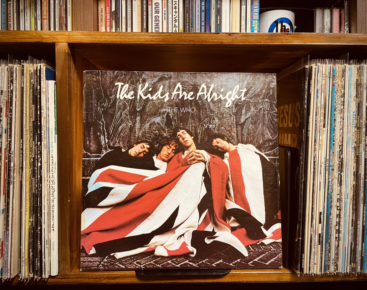 FactoryUeki's tweet photo. 「The Kids Are Alright」
西新宿で買った字幕のない海賊版ビデオを何度も何度も観てました。9月26日から日本初上映！🇬🇧
#企業公式ロック部 https://t.co/jwLuBIaD0i