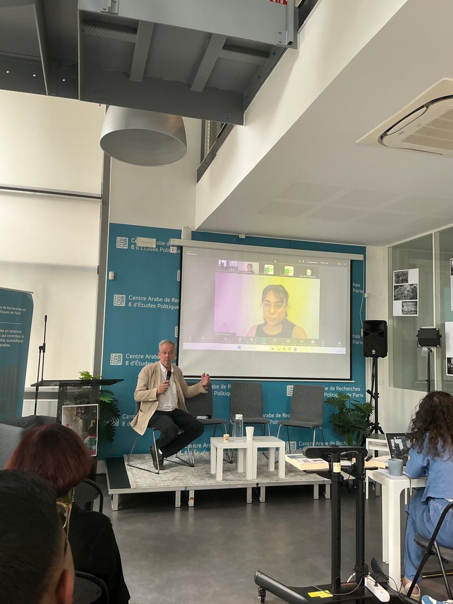 📷 RETOUR EN IMAGES｜Journée d’étude « Étudier les polices au Moyen-Orient » en partenariat avec <a href="/ifporient/">ifpo</a> 

👥 Merci à toutes et à tous d’être venu.e.s ! Merci à Marc Fermin pour la traduction 🇬🇧, et à Middle-Eats pour le repas 🥣 

Avec : Yavuz Aykan (<a href="/SorbonneParis1/">Université Paris 1 Panthéon-Sorbonne</a>), Pascal