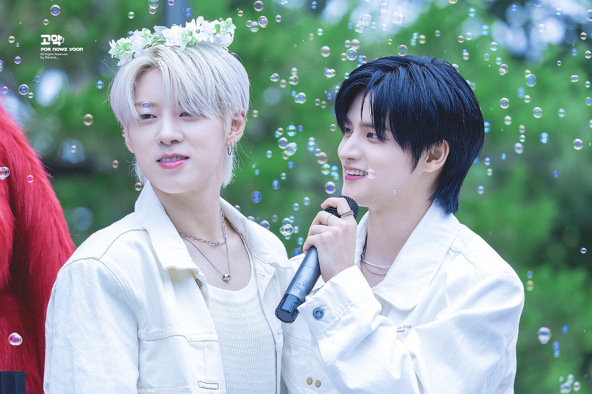 dudnjs__'s tweet photo. 250621 음중 미팬 HQ

여기결혼식장인가유🕊️

#NOWZ #나우즈
#윤 #YOON #진혁 #JINHYUK https://t.co/dKQib4Z3Vj