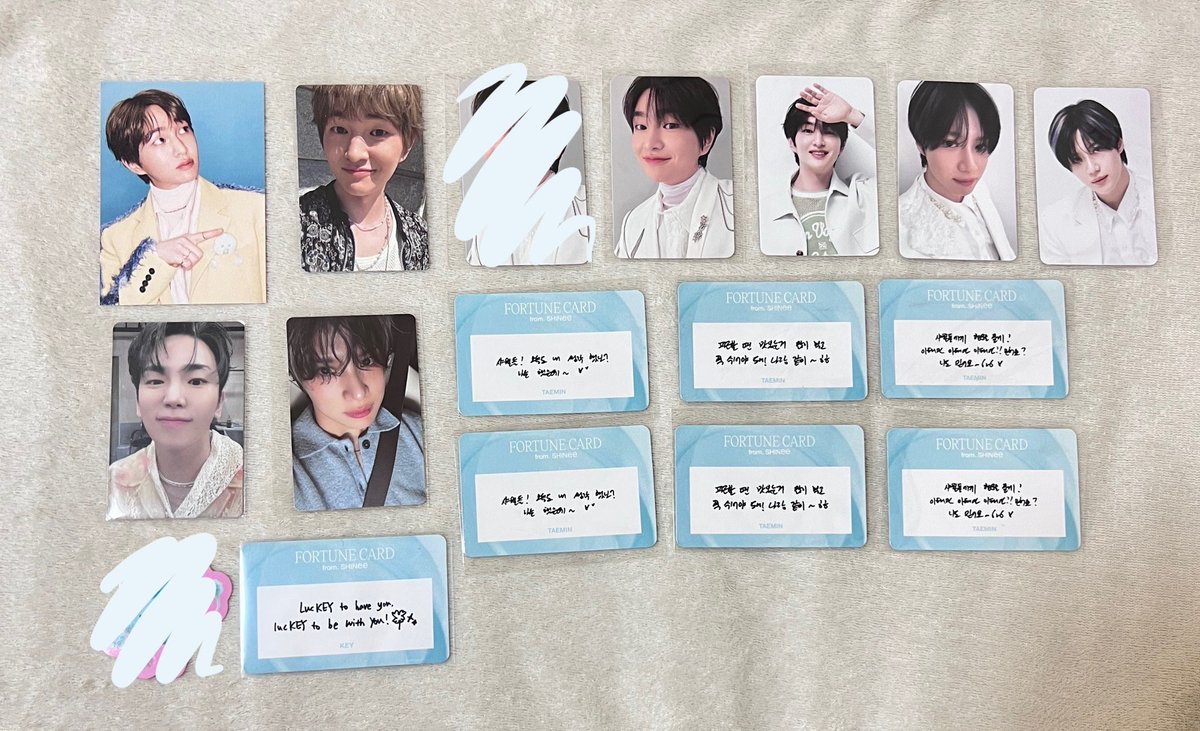keylands923's tweet photo. SHINee WORLD Ⅶ E.S.S.A.Y MD
FORTUNE SCRATCH CARD
スクラッチ　Poet | Artist CD トレカ
ステッカー

譲1枚目　2.3枚目　青マーク
求2.3枚目　赤マーク

都内手渡し優先　郵便は複数交換のみ

オニュオンユキーミノミンホテミン온유키민호태민

#SHINeeグッズ交換 https://t.co/FQbY7F47q0