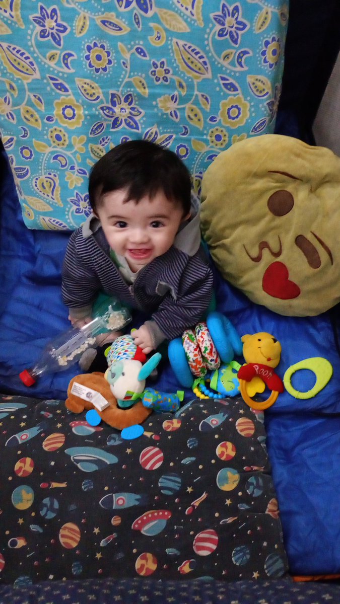El tiempo pasa rápido y mi gordito me lo confirma🥹
Esa sonrisa hermosa que nunca se te borre mi Alexis😍