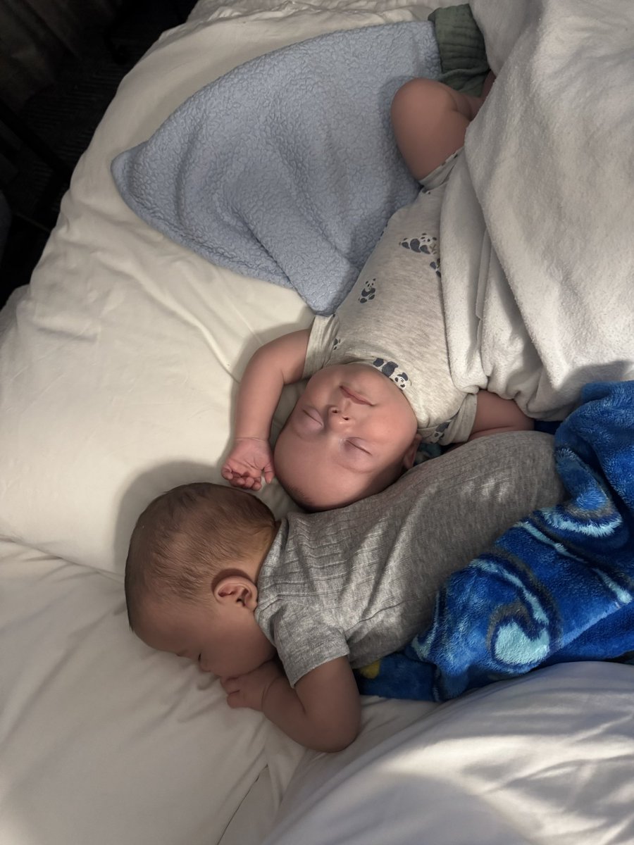 Russ Heffley (@russheffley) on Twitter photo A few more hours and Iβll have my Grandbabyβs with me!! My Heart is Happyβ€οΈ A few more hours and Iβll have my Grandbabyβs with me!! My Heart is Happyβ€οΈ