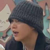 youthorie's tweet image. meu deus é tão bom ver o rostinho dele 😭