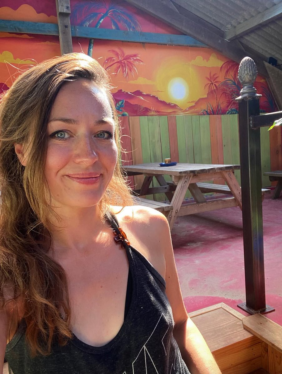 Back painting <a href="/BredyFarm/">Bredy Farm</a> always a lot of fun! You’ll have to come and visit and see what the latest mural additions are!