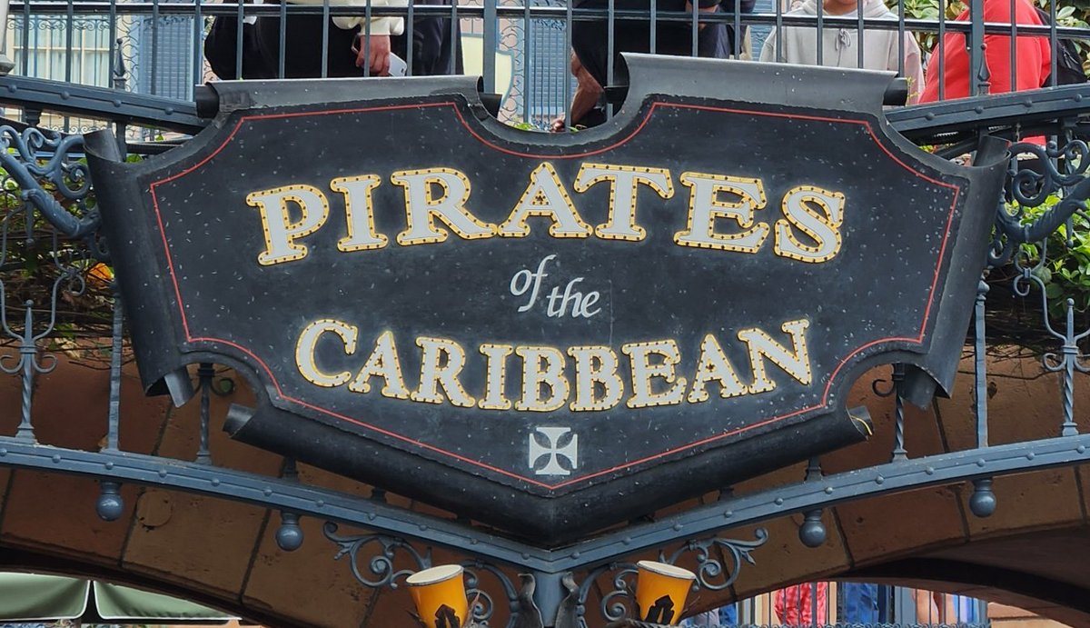 NEW: Pirates of the Caribbean at Disneyland will no longer be offered as a Lightning Lane attraction starting July 1.