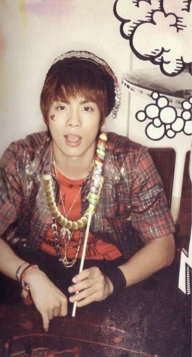 ♥️

september, 2011 
"THE FIRST"
SHINee's japanese 1st album