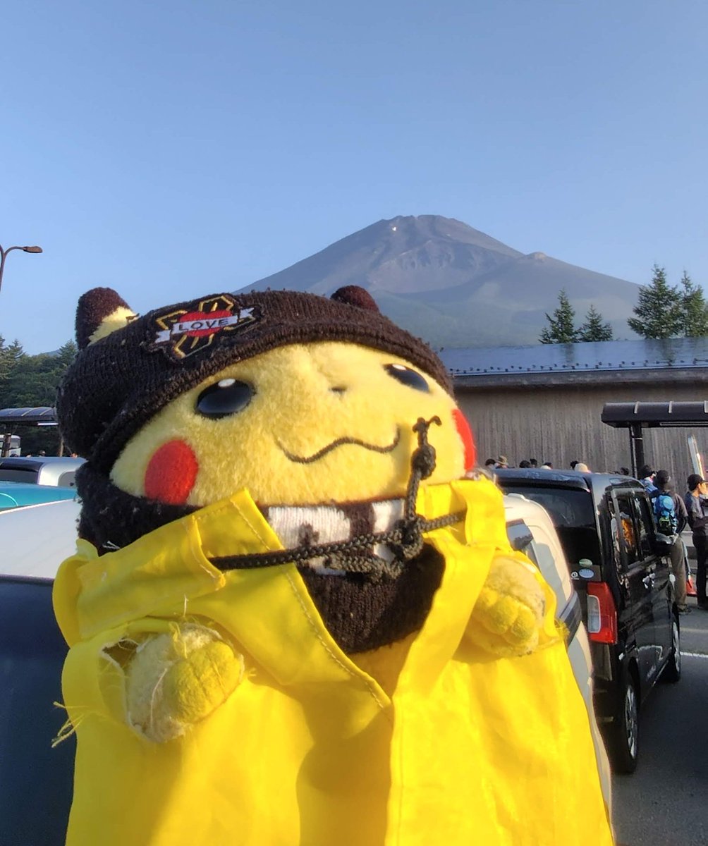 ちゅーた「今年から富士山全ルート四千円になったから登るか迷うちゅた〜😂」
（画像は2024富士宮口）