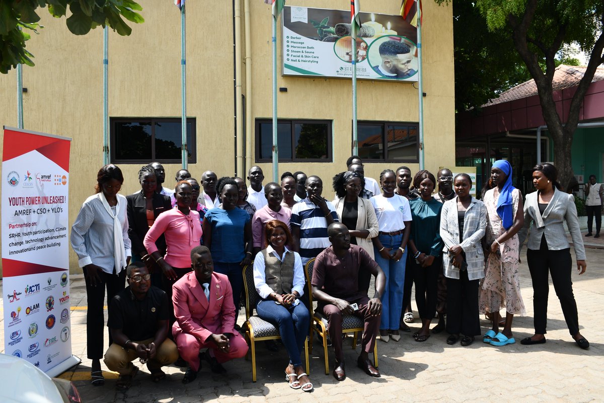 Today, Amref, CSOs &amp; youth-led organizations united to champion #SRHR, climate action, innovation, peacebuilding, &amp; youth participation.
Empowering youth through practical tools—because real change starts with them.
#YouthPowerUnleashed! #HealthForAll