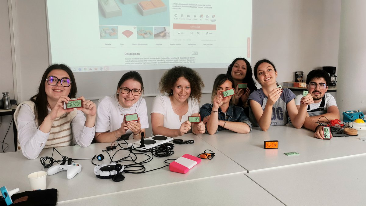 weareprintlab's tweet image. OT students in France used @tinkercad, @microbit_edu and #3Dprinting to build custom assistive devices with our open-source Tap Switch. Educator Julien from @Makergo2 shares how he brought digital fabrication into clinical training: bit.ly/40eJXmL