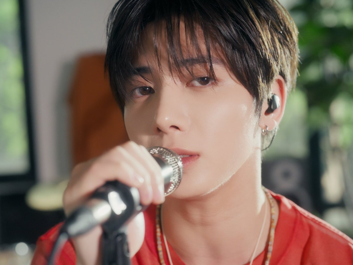 MOA DROP THE ## NOW‼️🔥

youtu.be/wXcUc5g3qCk

TAEHYUN’S AI TO HIGHBALL COVER
#TAEHYUN #투모로우바이투게더 #TOMORROW_X_TOGETHER #TXT
#태현 <a href="/TXT_members/">TOMORROW X TOGETHER</a>