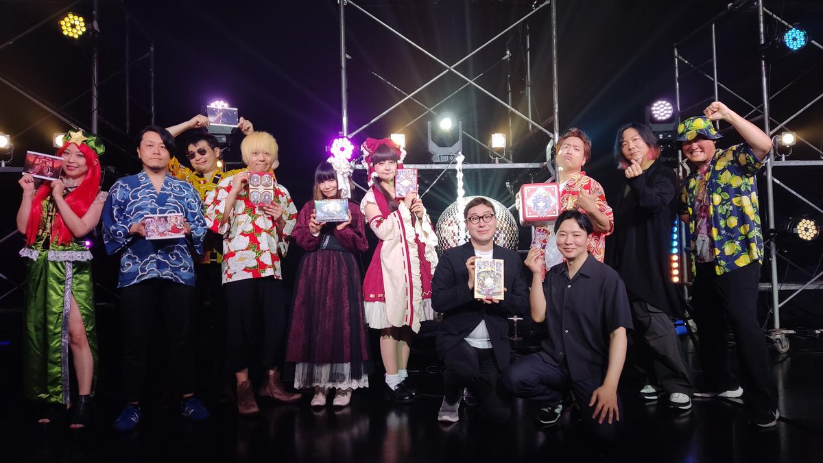 📺#東方ダンマク祭_豪華情報SP 放送終了📺
ご視聴ありがとうございました！

#ファンタジア・ロスト DLC第9弾＋アップデートは明後日6月26日配信、
 #ほらふき山の魔理沙 は9月19日発売です！！

最後に出演者の集合写真をお届けします〜！

👇番組のアーカイブはこちら👇
youtube.com/live/wBqCI2ntp…