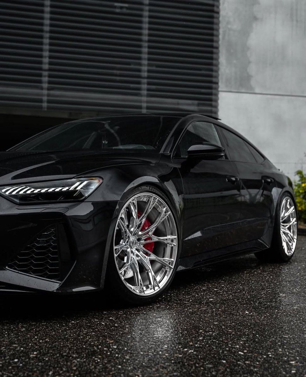 nocarcontext's tweet photo. Audi RS7 🖤🖤 https://t.co/MlCLJDvFCm