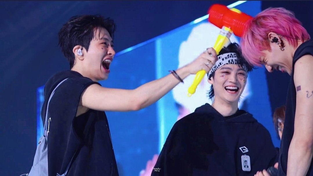 2jae_mom's tweet image. I miss my #2JAE 🫠
JUST LOOK AT THEM 😭🧡