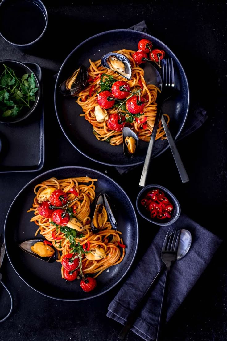 therjrajesh's tweet image. 📸 Snap. Scan. Know.
Get the 𝗳𝘂𝗹𝗹 nutrition label from a photo — instantly.
🥗 Keto? Vegan? Watching calories?
This AI tells 𝘆𝗼𝘂 𝗲𝘃𝗲𝗿𝘆𝘁𝗵𝗶𝗻𝗴 𝗯𝗲𝗳𝗼𝗿𝗲 𝘆𝗼𝘂𝗿 𝗳𝗶𝗿𝘀𝘁 𝗯𝗶𝘁𝗲.

Let me explain…!