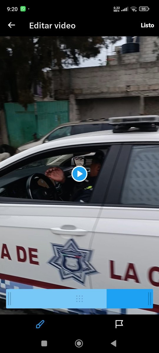 OmarCo33243176's tweet photo. @Hechizero_38 @SSC_Pue mira tus oficiales haciendo funciones de transito y como los empecé a grabar se ofendieron y me pintaron cremas. Que procede cual será la sanción. No que  la corrupción se había acabado
PlacaPB-180-A4 PATRULLA PDCL-463
SANCIONES
@pepechedrauimx @PueblaAyto https://t.co/QRhrzlrIjn
