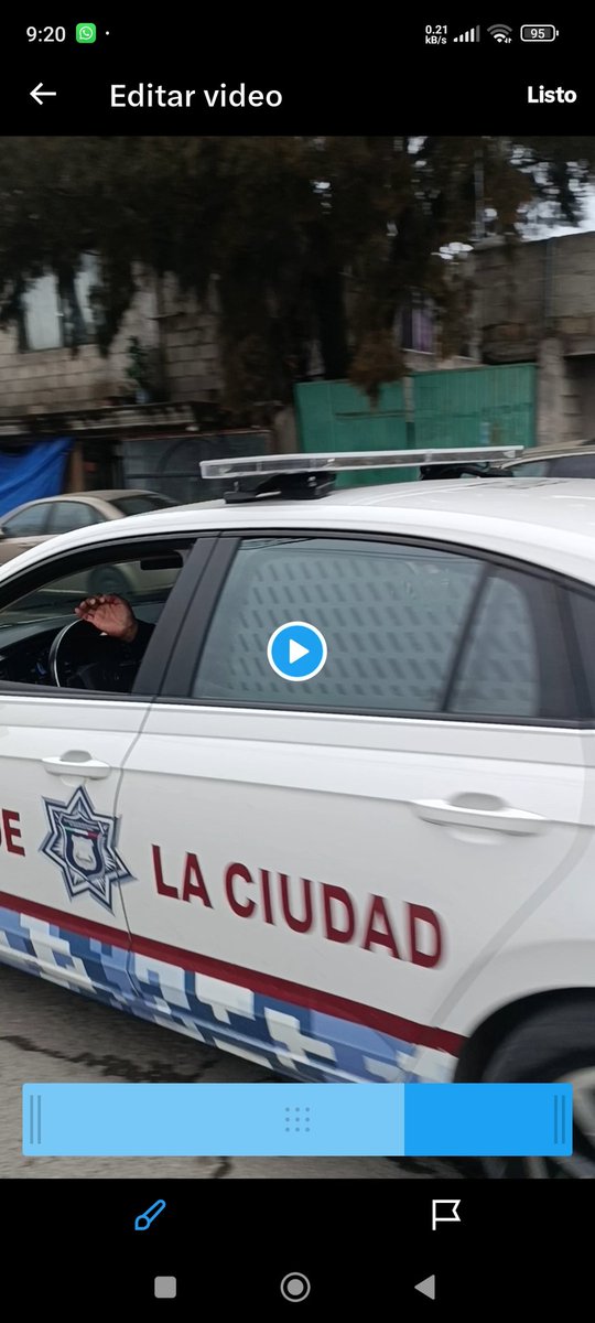 OmarCo33243176's tweet photo. @Hechizero_38 @SSC_Pue mira tus oficiales haciendo funciones de transito y como los empecé a grabar se ofendieron y me pintaron cremas. Que procede cual será la sanción. No que  la corrupción se había acabado
PlacaPB-180-A4 PATRULLA PDCL-463
SANCIONES
@pepechedrauimx @PueblaAyto https://t.co/QRhrzlrIjn
