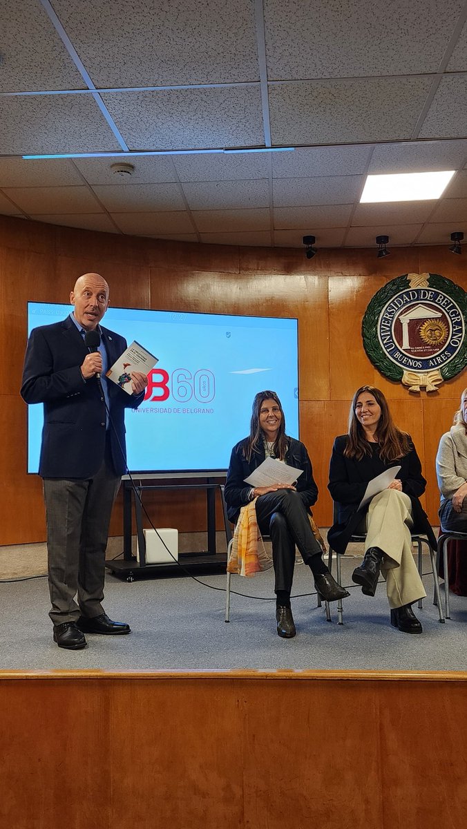 Ediciones Granica (@granicaeditor) on Twitter photo 📖 Acompañamos a @damian_goldvarg en la presentación de su libro “La creatividad en el coaching” que se realizó en la @universidadbelgrano
¡Su nuevo libro está disponible en librerías de todo el país! 🇦🇷
#liderazgo #coaching #management #edicionesgranica 📖 Acompañamos a @damian_goldvarg en la presentación de su libro “La creatividad en el coaching” que se realizó en la @universidadbelgrano
¡Su nuevo libro está disponible en librerías de todo el país! 🇦🇷
#liderazgo #coaching #management #edicionesgranica