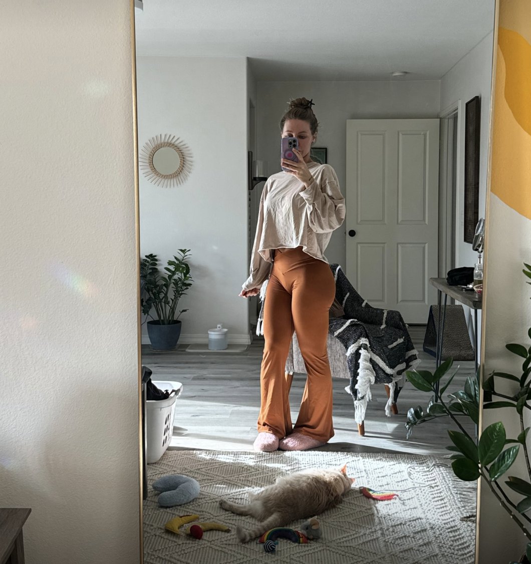 Did u get a peachy pix yet today or do i need to send them??