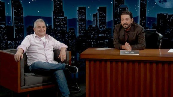 GilbertoBrenis's tweet image. #DiegoLuna sobrevivió su primera noche como conductor suplente dd #JimmyKimmel, labor que realizará toda la semana. En su primera emisión tuvo de invitados a #PattonOswalt, #AdriaArjona y #Nezza.