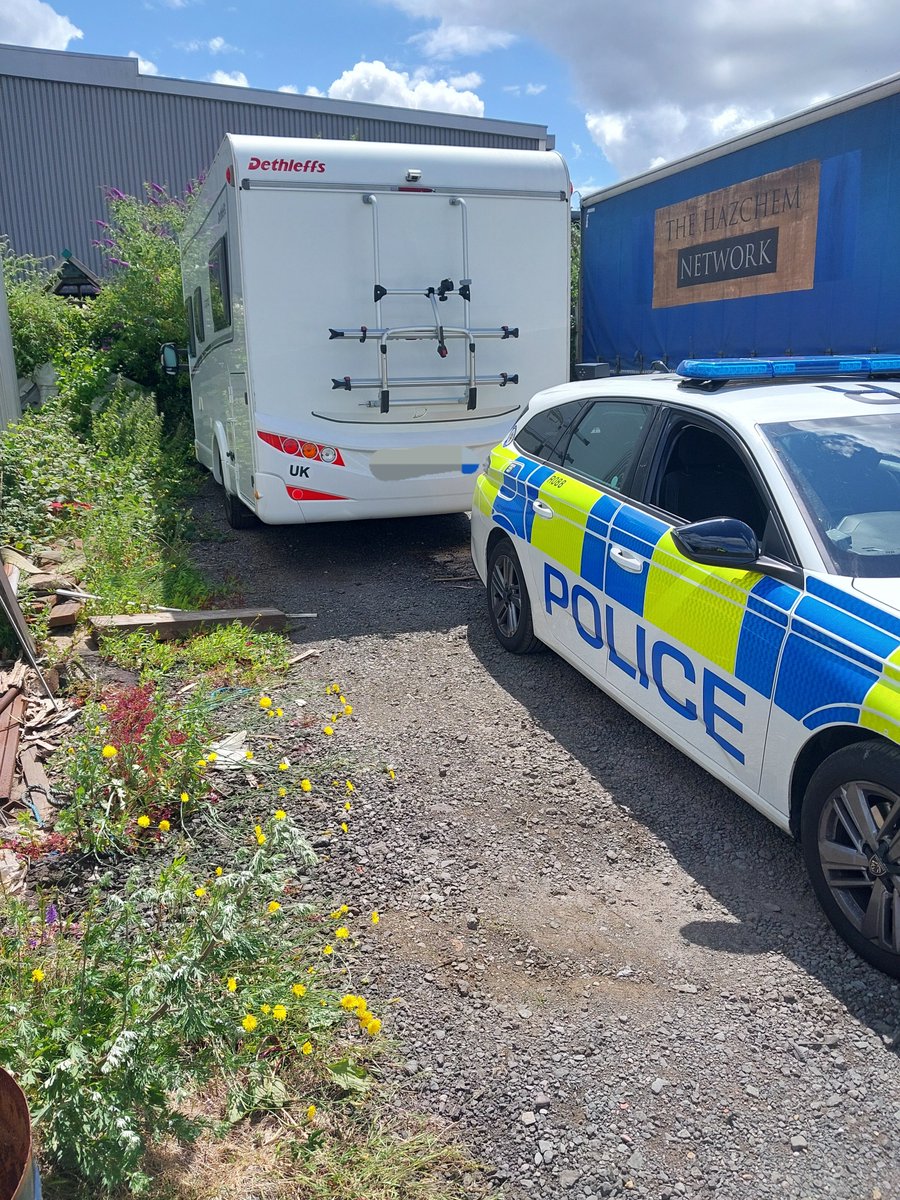 BrierleyHillWMP's tweet image. We have responded to a recently stolen motorhome tracking to a location. On arrival we have secured the vehicle so that it can be returned to the owner. Please consider adding extra security if you own a similar vehicle. #DYcrimeteam