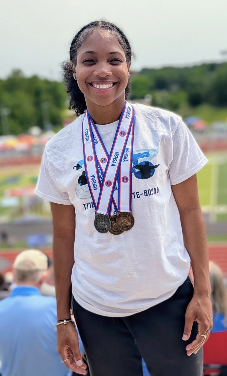 THS Activities (@thsactivities) on Twitter photo Congrats to Alexa Adams for earning 1st Team All Metro Track Honors from <a href="/stltoday/">St. Louis Post-Dispatch</a> Congrats to Alexa Adams for earning 1st Team All Metro Track Honors from <a href="/stltoday/">St. Louis Post-Dispatch</a>