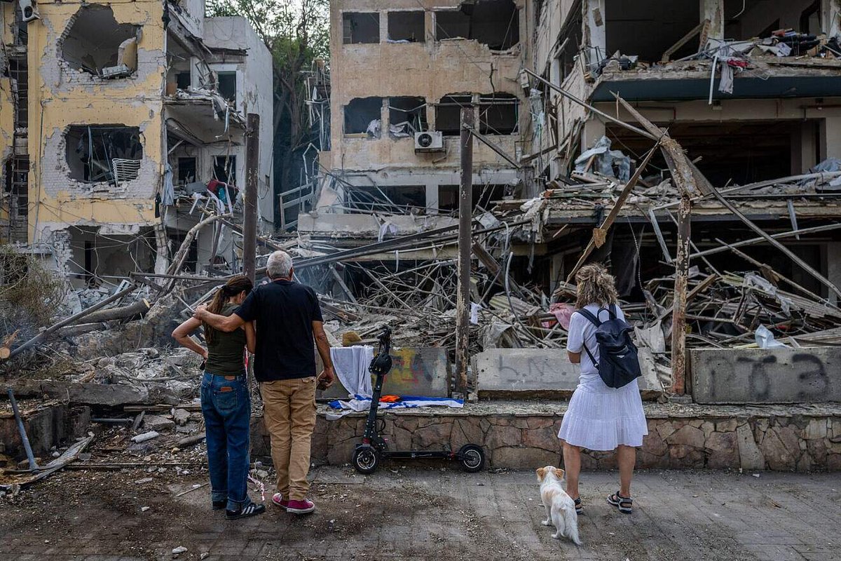 RealMichaelOwen's tweet photo. So this is a Cease Fire in Ba'ar Shiva https://t.co/KjHNWxumMm