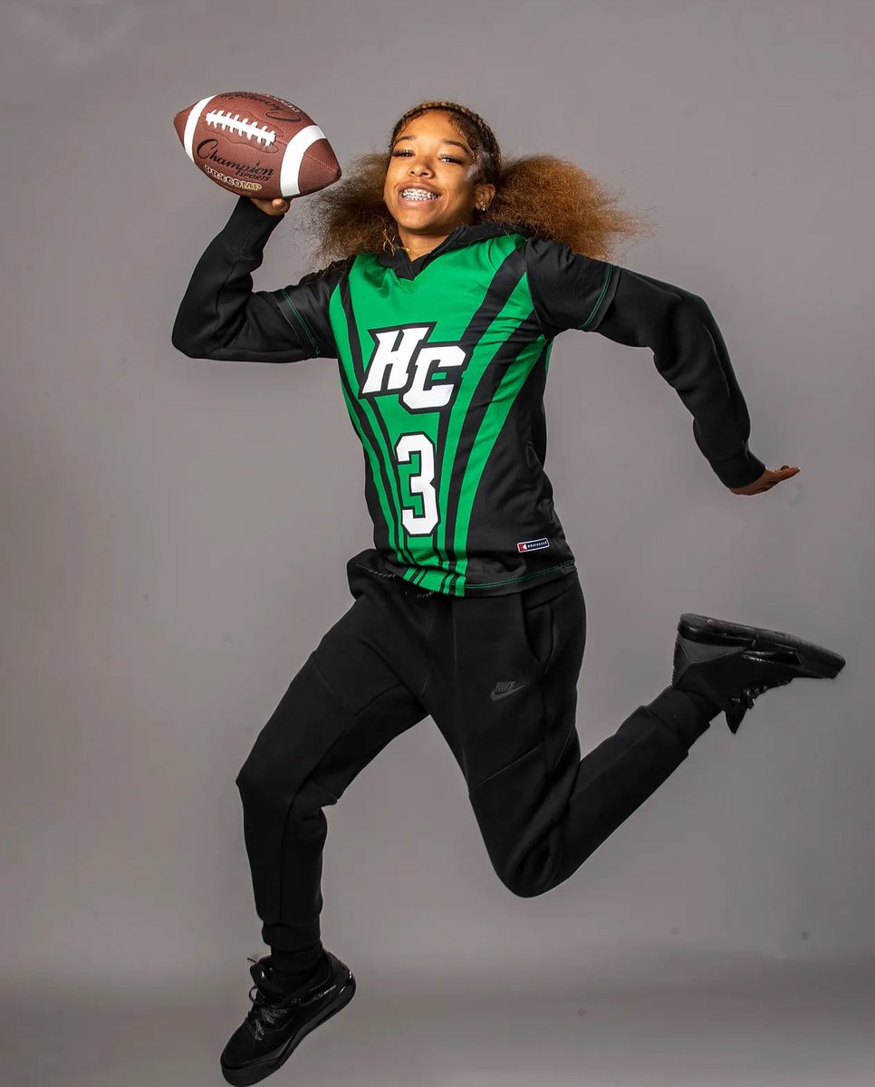 zebrielle_0's tweet image. 🙏🏽🙏🏽🙏🏽 the end result of my 2024-2025 flag football high school season plan on doing it all over again next year but 2x as more #2xplayeroftheyear #flagfootball #zebriellecanaday #2ndplayerinthenation