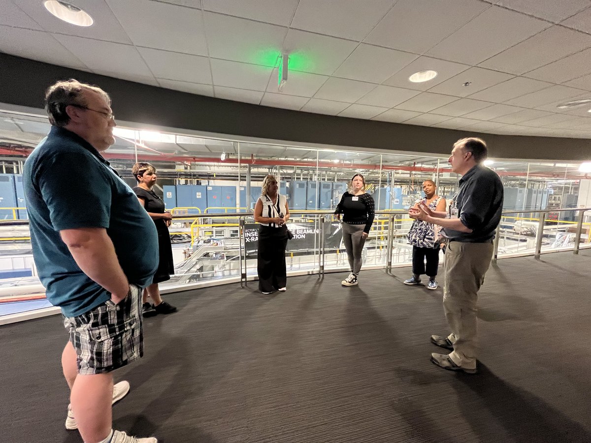 qnextquantum's tweet image. Q-NEXT was privileged to host six high school teachers for QCaMP, run by @QSAcenter. QCaMP trains participants on new ways to teach #quantum mechanics at the introductory level and beyond in the classroom. Thanks, teachers, for sharing your quantum journey with us!